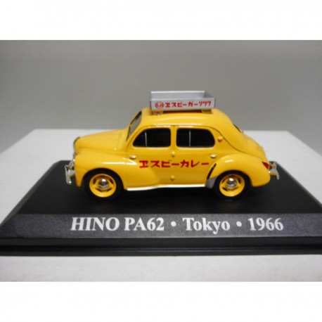 HINO PA62 (RENAULT 4CV) TAXI 1966 TOKYO ALTAYA IXO 1:43