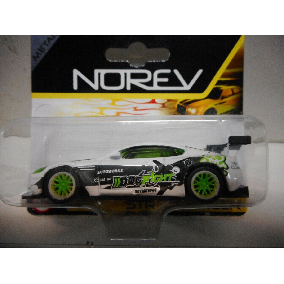 ASTON MARTIN DB9 GT1 DOGFIGHT STREET RACER NOREV 3 INCHES 1/64