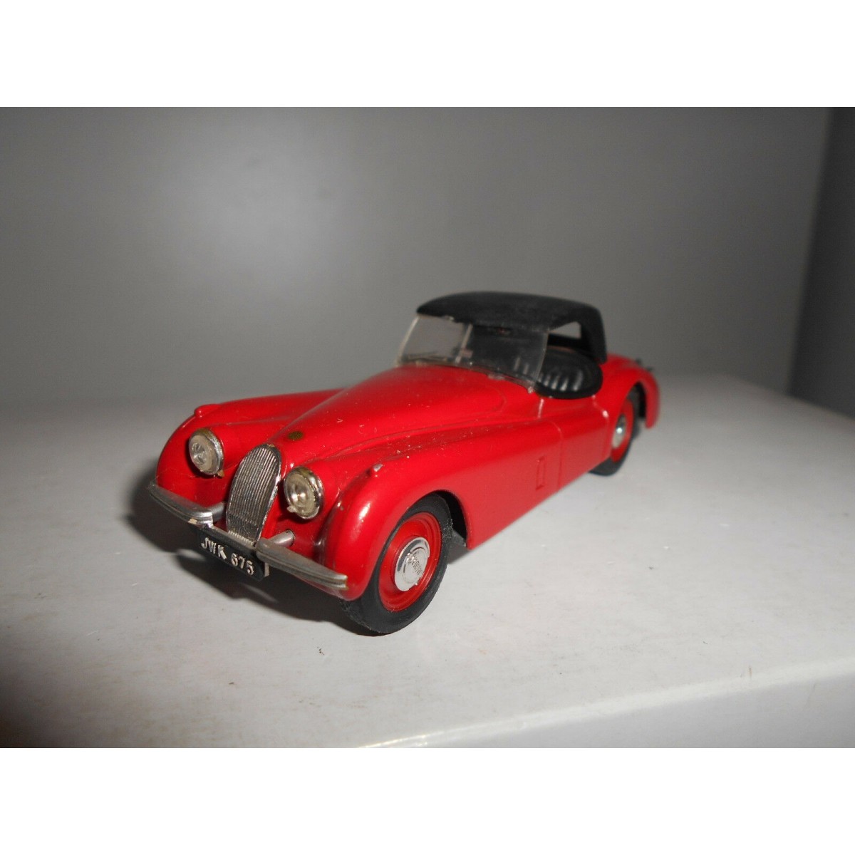 JAGUAR XK120 CABRIOLET RED BRUMM 1:43 - BCN STOCK CARS