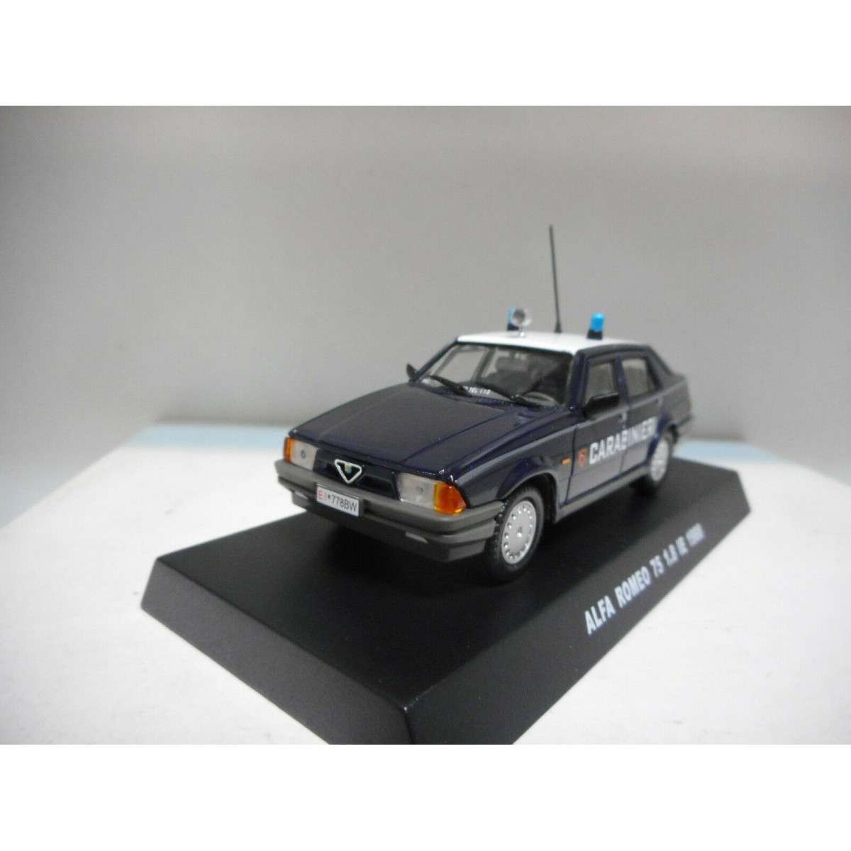 The cast 1/43 model car Alfa Romeo 75 1.8 IE 1988