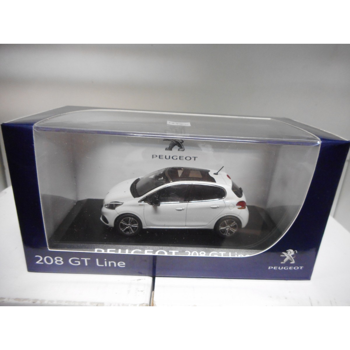 Peugeot 208 GT Line 2015 Pearl White 1:43