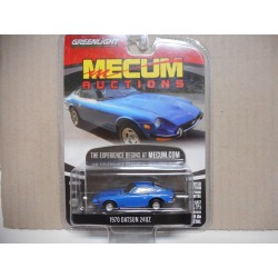 DATSUN 240Z BLUE 1970 MECUM 1:64 GREENLIGHT