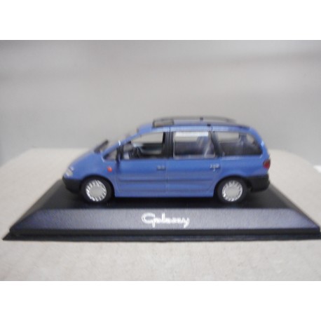 FORD GALAXY MK1 1995-2006 1:43 MINICHAMPS