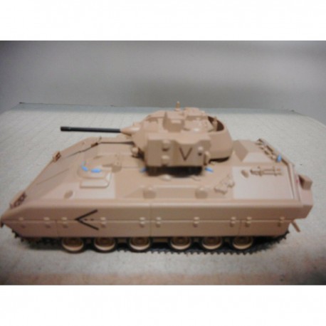 TANK M2 BRADLEY US ARMY 1:72 EAGLEMOSS IXO