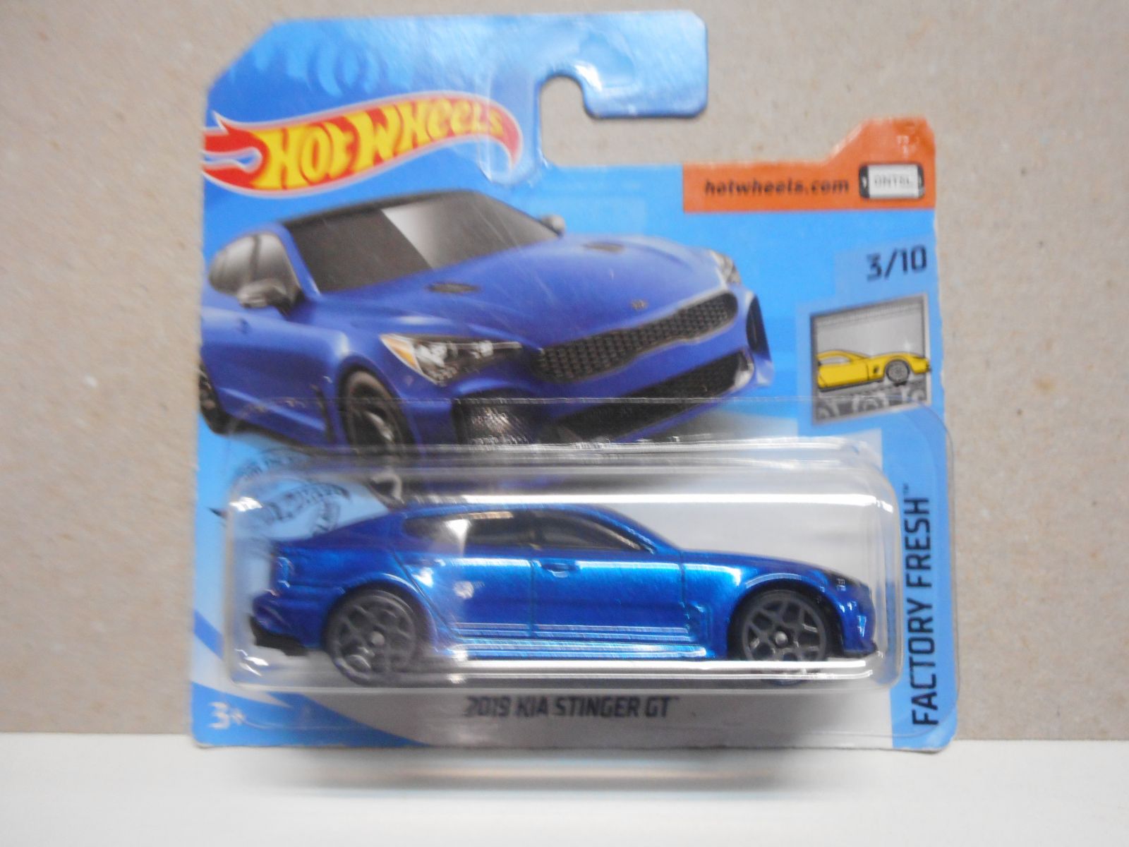 KIA STINGER GT 2019 1:64