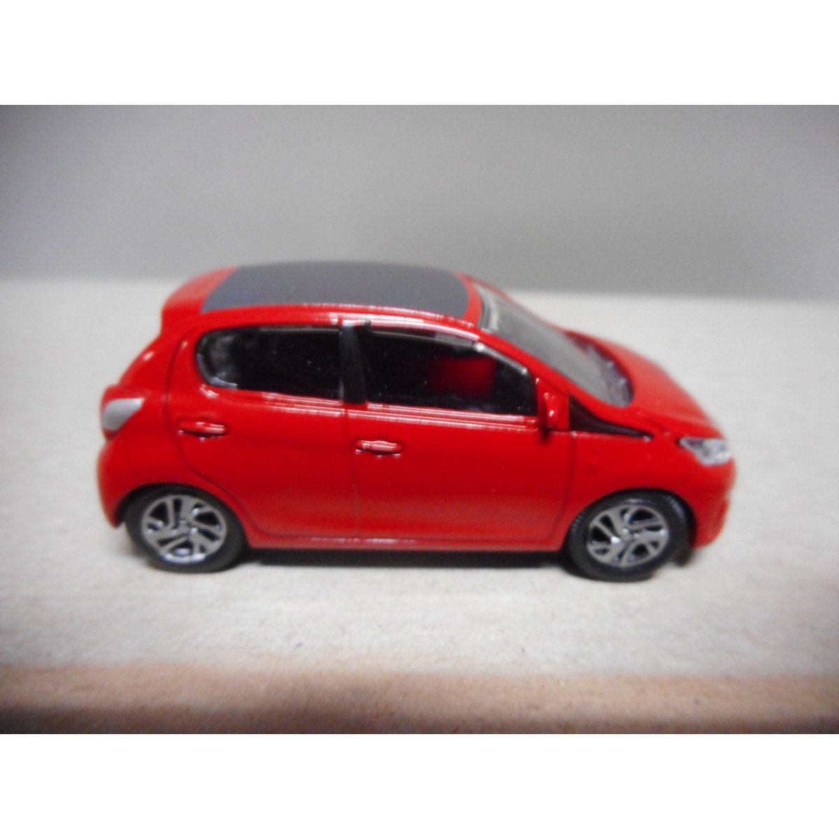 PEUGEOT 108 2014 ESCOGER/CHOOSE/CHOISIR NOREV 3 INCHES 1:64 APX