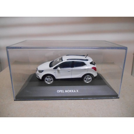 OPEL MOKKA X WHITE 1:43 DEALER OPEL