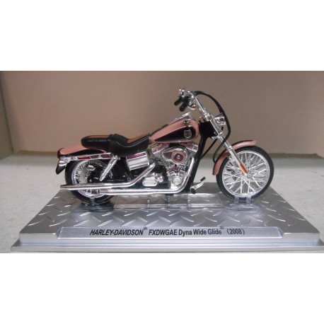 HARLEY-DAVIDSON FXDWGAE DYNA WIDE GLIDE 2008 MOTO/BIKE 1:24 ALTAYA IXO