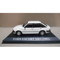 FORD ESCORT XR3i WHITE MATRICULA ESPAÑA 1982 1:43 ALTAYA IXO