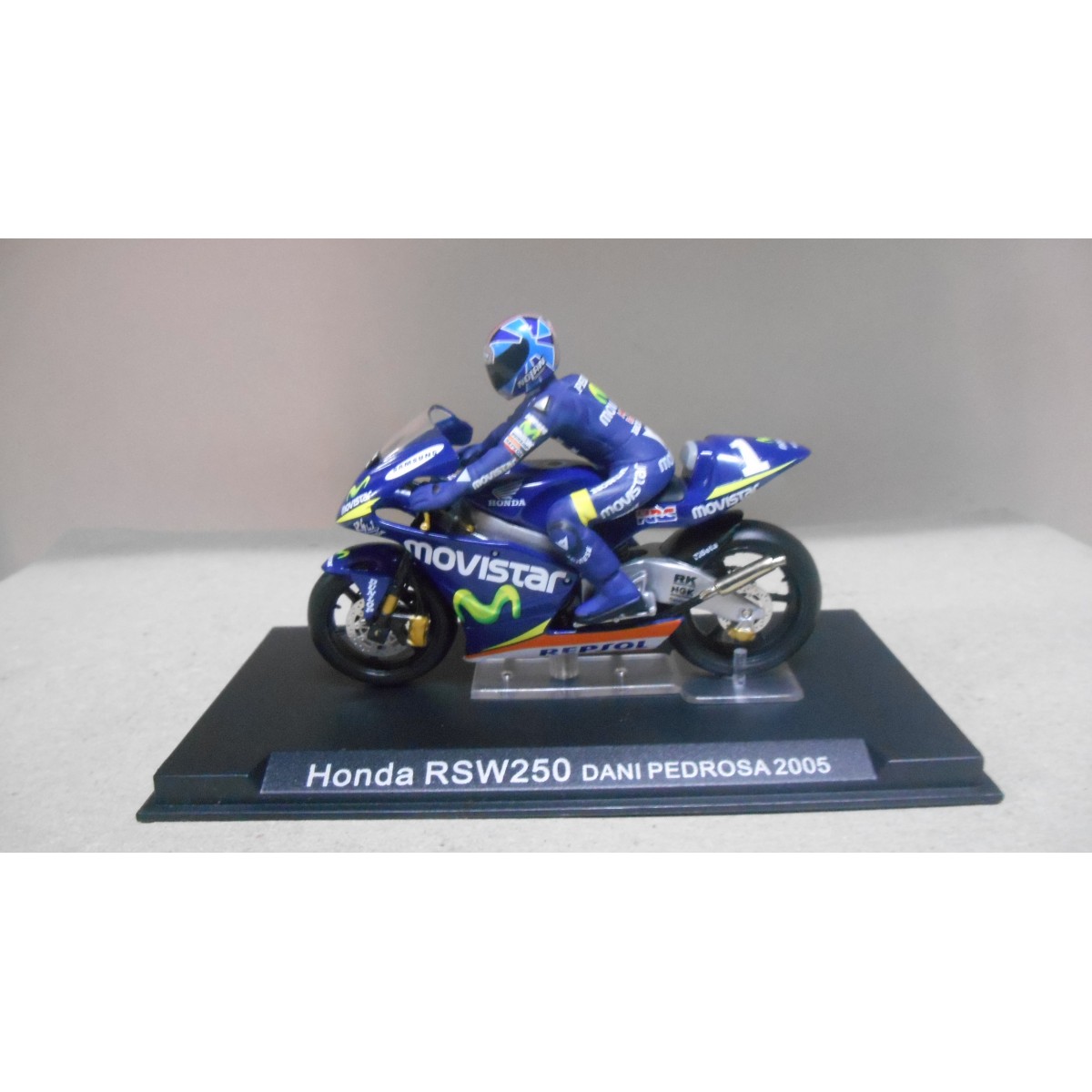 HONDA RSW 250 DANIEL PEDROSA 2005 MOTO/BIKE 1:24 ALTAYA IXO - BCN STOCK CARS