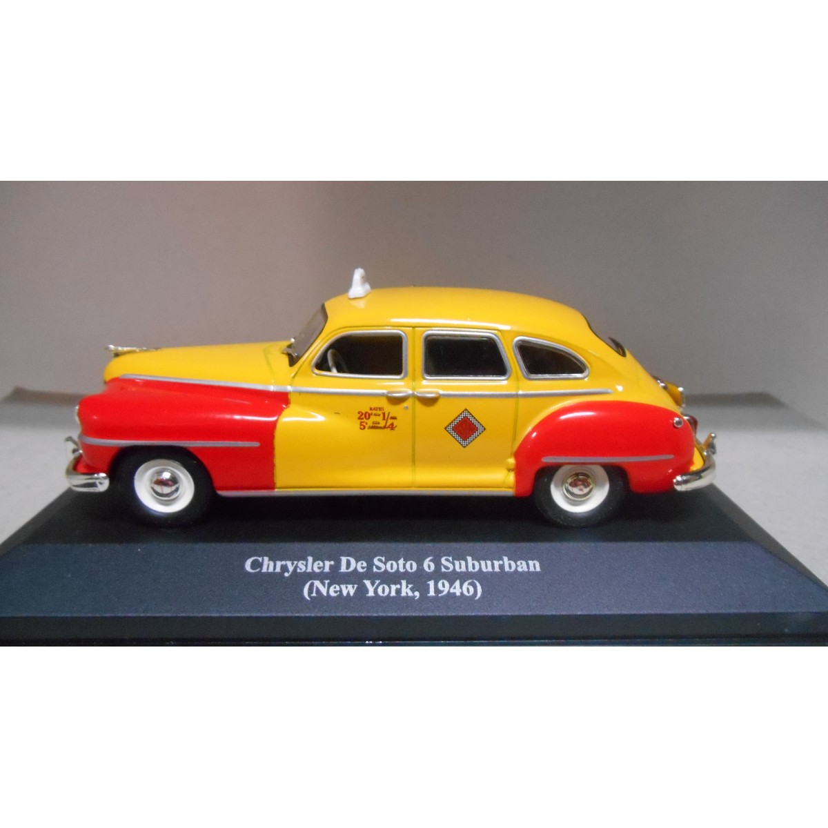 CHRYSLER DeSOTO 6 SUBURBAN 1946 TAXI NEW YORK 1:43 ALTAYA IXO - BCN STOCK  CARS