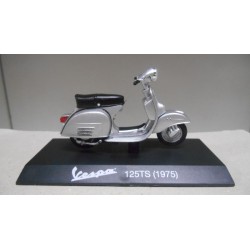 VESPA 125 TS 1975 MOTO/BIKE 1:18 SALVAT MAISTO