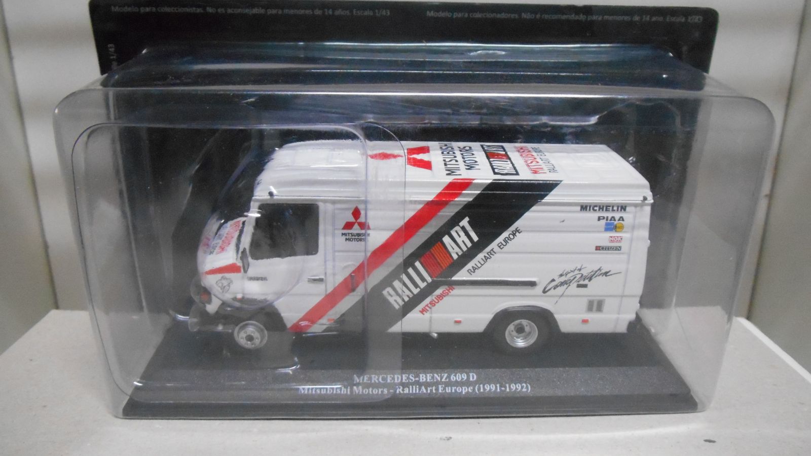 MERCEDES-BENZ T2 L 609D 1991-92 MITSUBISHI TEAM ASSISTANCE RALLY 1:43  ALTAYA IXO - BCN STOCK CARS