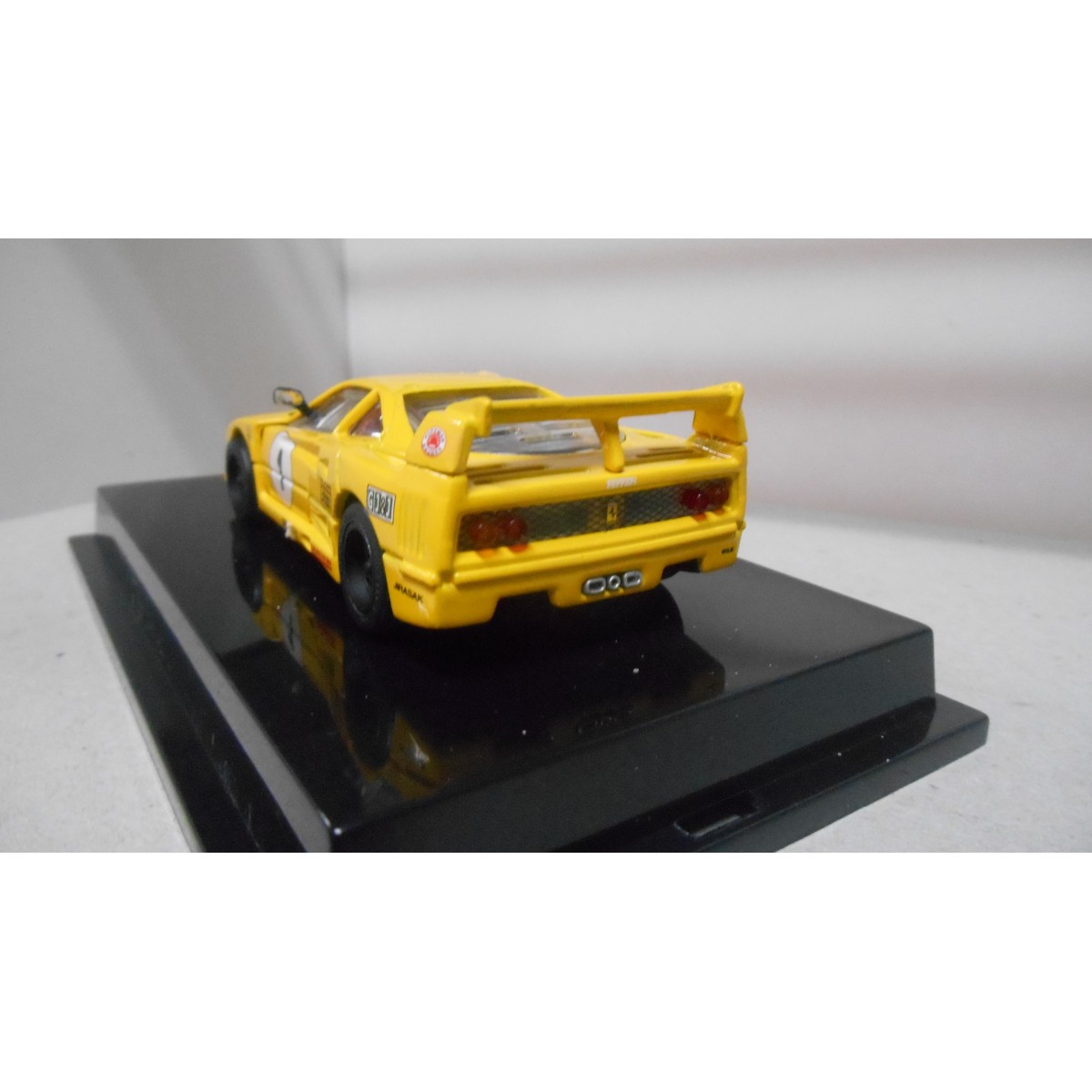 FERRARI F40 RACING n1 YELLOW 1:43 HOT WHEELS - BCN STOCK CARS