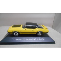 OLDSMOBILE CUTLASS S 1970 W-31 YELLOW/BLACK AMERICAN CARS 1:43 ALTAYA IXO