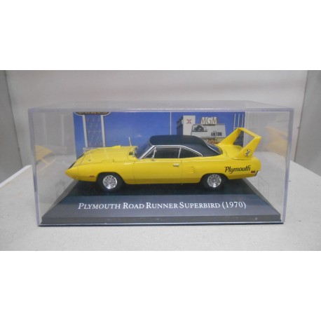 PLYMOUTH ROAD RUNNER SUPERBIRD 1970 AMERICAN CARS 1:43 ALTAYA IXO