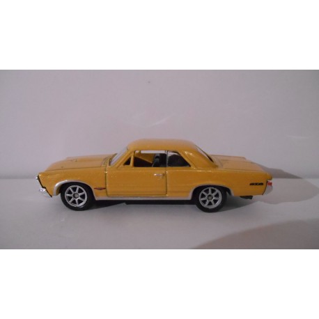 PONTIAC GTO 1965 YELLOW 1:60 WELLY SUPER9