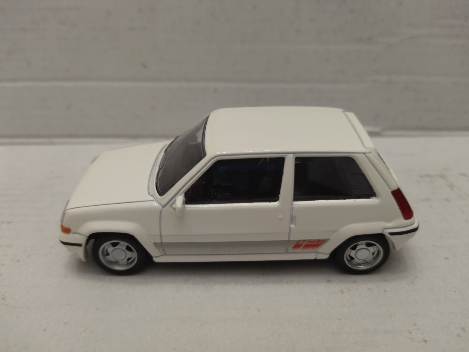 1/43 Spark Renault 5 'GT Turbo 1989 - ミニカー