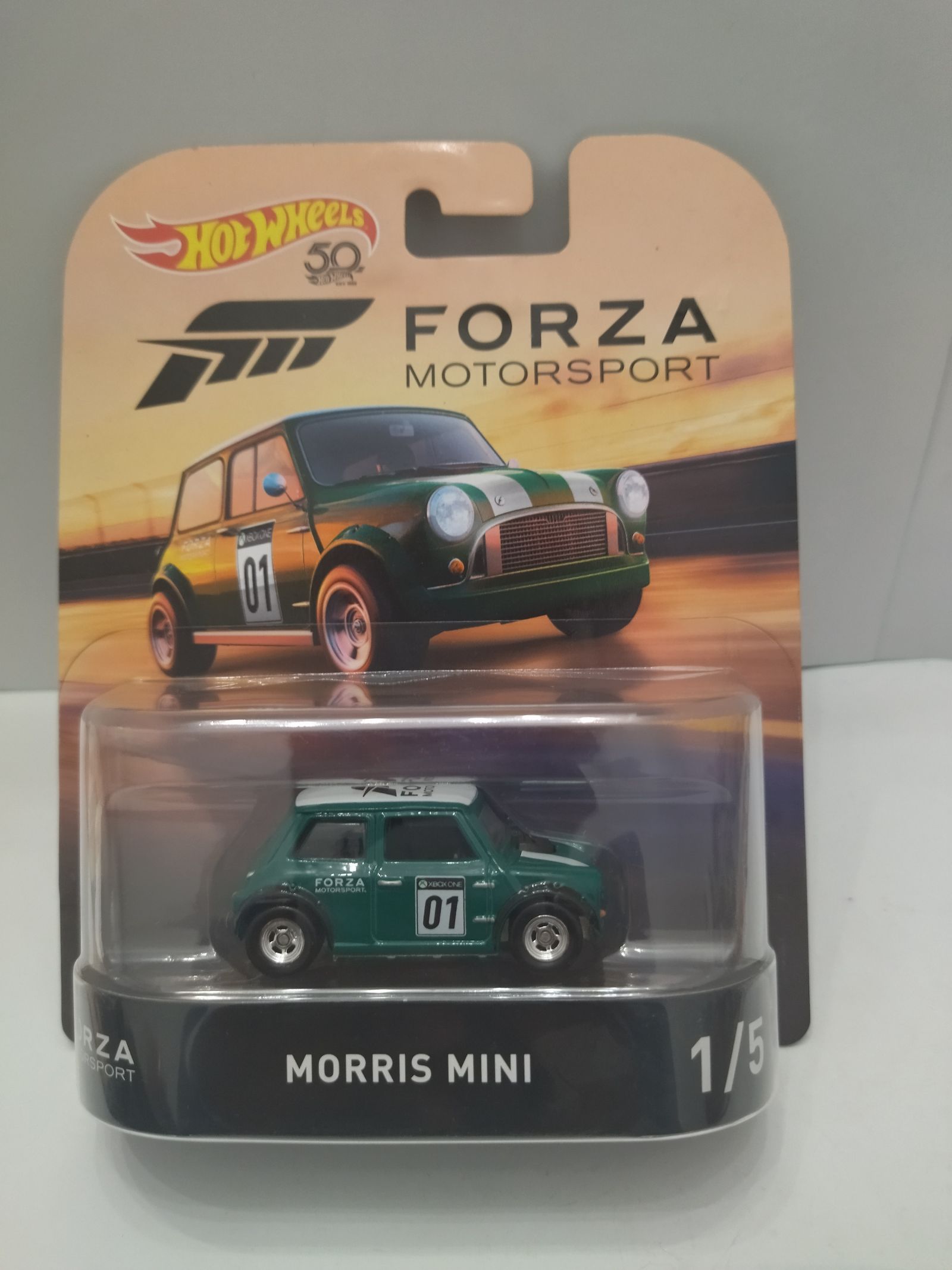 HOT WHEELS PREMIOUM 2023 FORZA MOTORSPORT MORRIS MINI LOOSE NEVER PLAYED