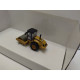 CATERPILLAR CAT CS-563E SMOOTH DRUM VIBRATORY SOIL COMPACTOR 1:87 H0 NORSCOT