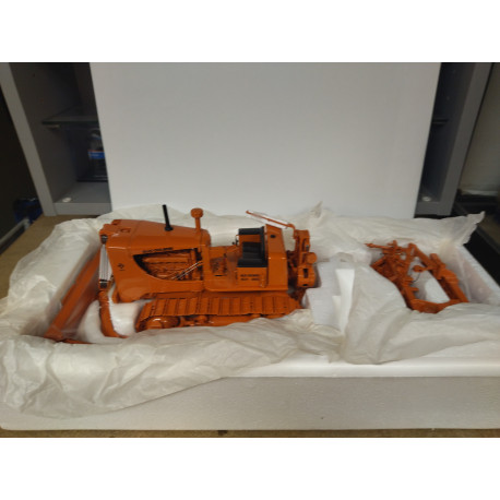 ALLIS-CHALMERS HD-21 BULLDOZER/CRAWLER W/OFFSET DISK HARROW 1:25 FIRST GEAR