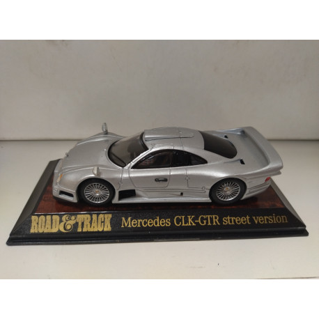 MERCEDES-BENZ CLK-GTR STREET VERSION 1996 SILVER 1:43 MAISTO