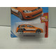 VOLKSWAGEN GOLF MK7 10/10 THEN AND NOW 1:64 HOT WHEELS USA CARD