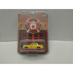 PLYMOUTH GRAN FURY 1982 DETROIT FIRE/POMPIERS/BOMBEROS RESCUE 1:64 GREENLIGHT