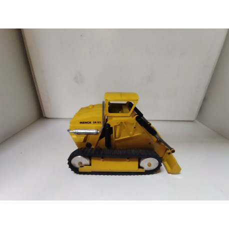 MENCK SR85 SCRAPER DOZER 1:50 NZG n111